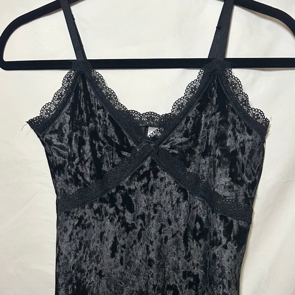 NEW Black velvet and lace mini dress
